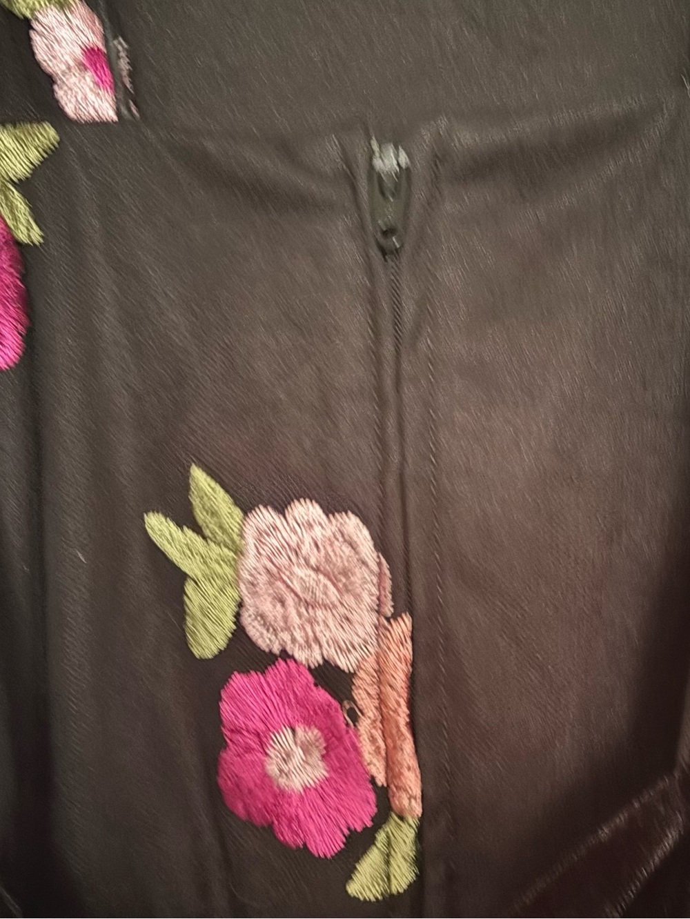 Amy Byer Black Midi Dress with Pink Floral Embroidery and Tulle Size 8 - Picture 6 of 9